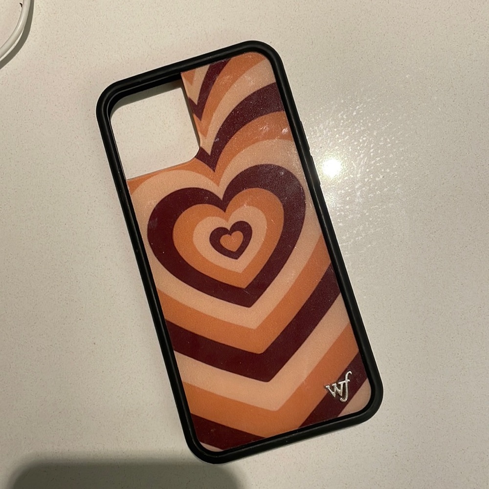 latte love brown like new iphone 12